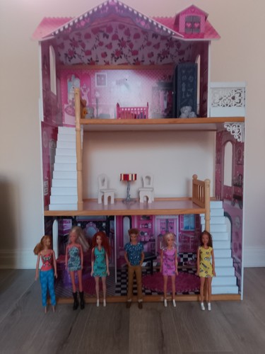 Barbie three storey house with - three,