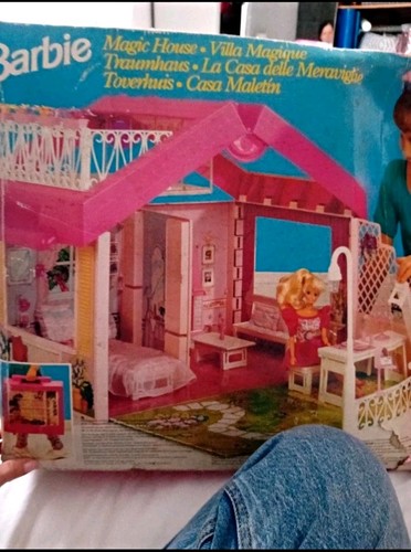 Barbie foldable townhouse - barbie, doll