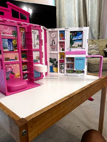 Barbie fold out doll house - doll,