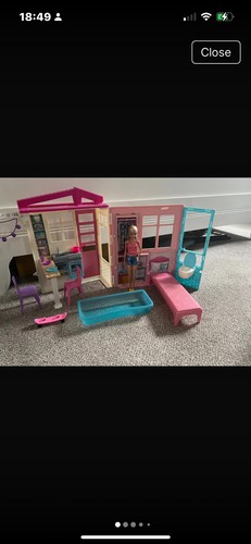 Barbie folding house - house,