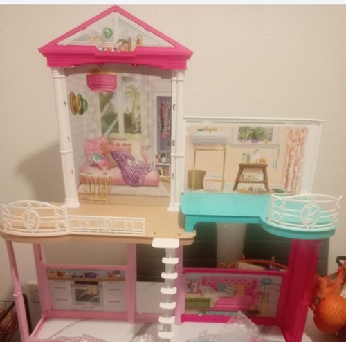 Barbie estate dolls - barbie, house(no