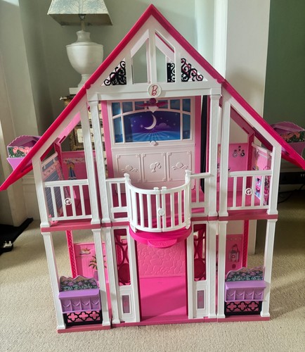 Barbie house - barbie,