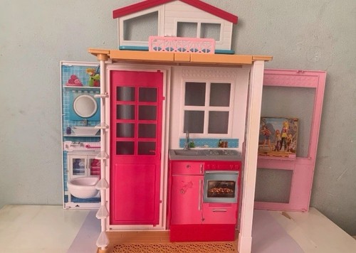 Barbie house - barbie,