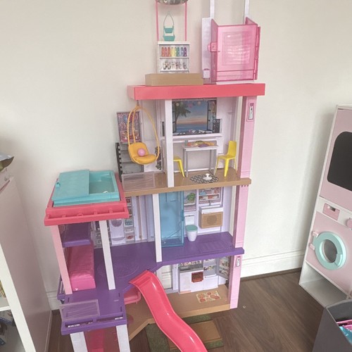 Barbie storey doll - 3, doll’s