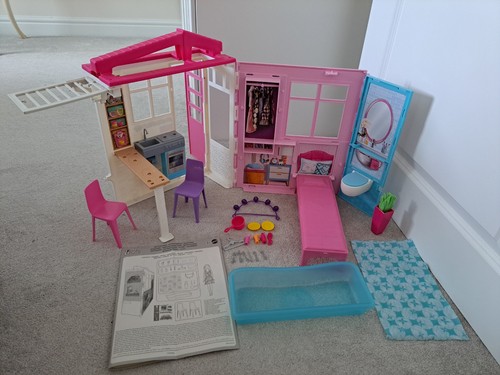 Barbie close go portable - barbie, &